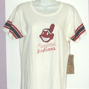 Banner 47 Cleveland Indians Girls Women's T-Shirt Size: XL with Stains READ